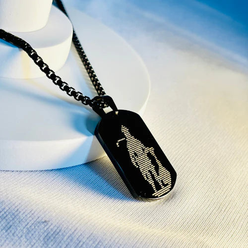Hanuman Chalisa pendant with chain (locket)